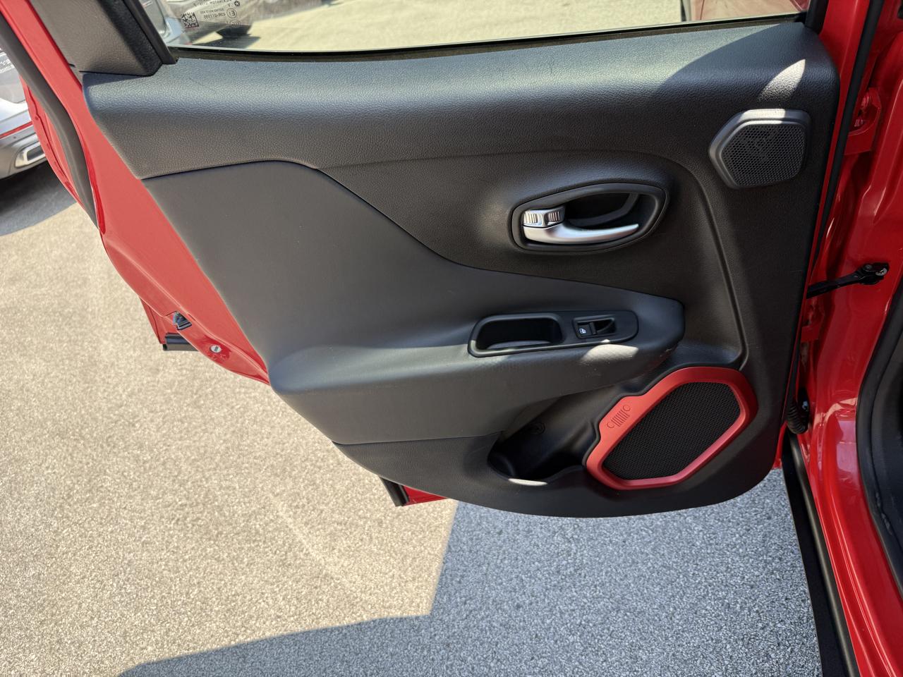 Jeep Renegade Trailhawk 4WD 2015