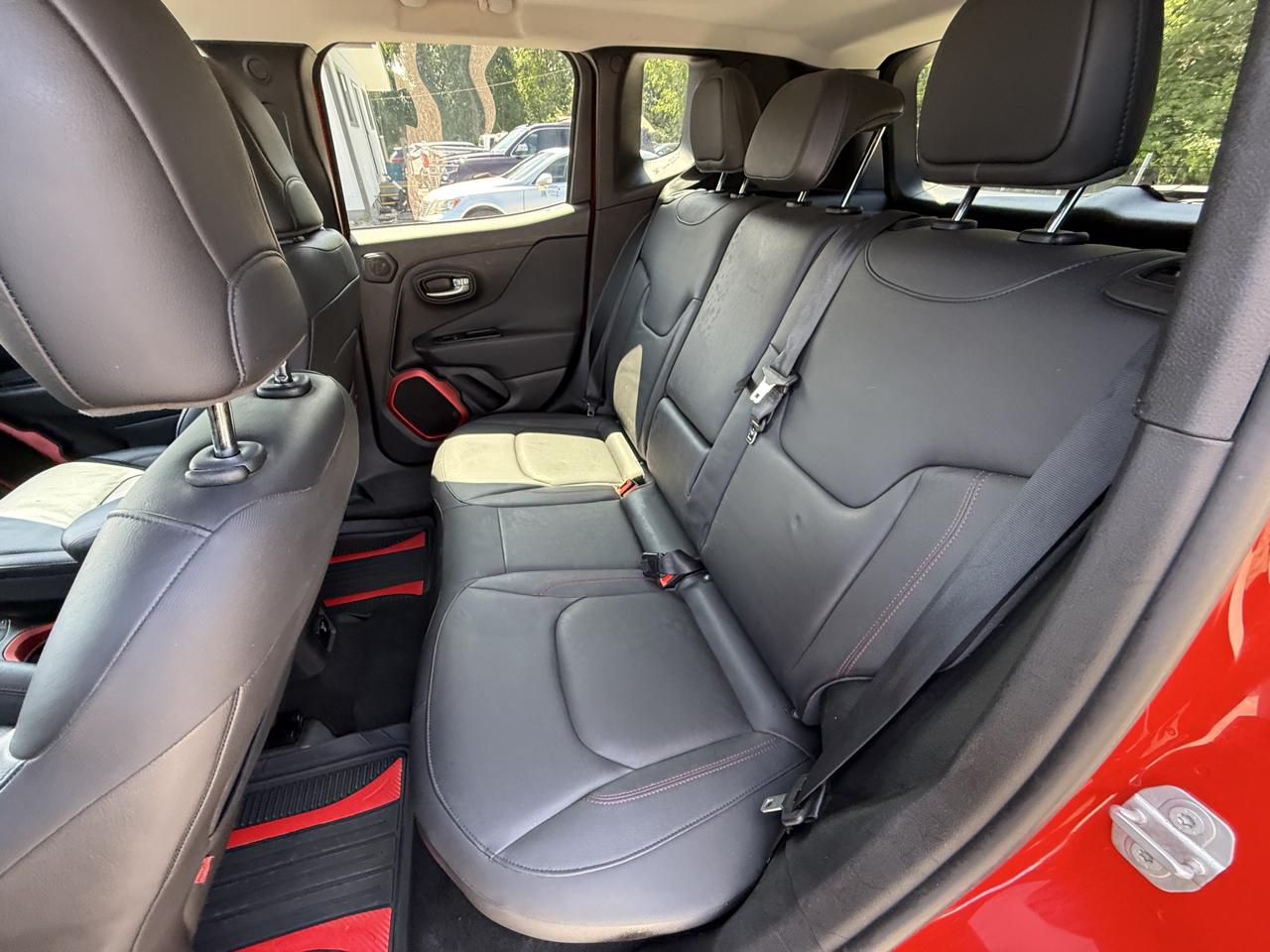 Jeep Renegade Trailhawk 4WD 2015