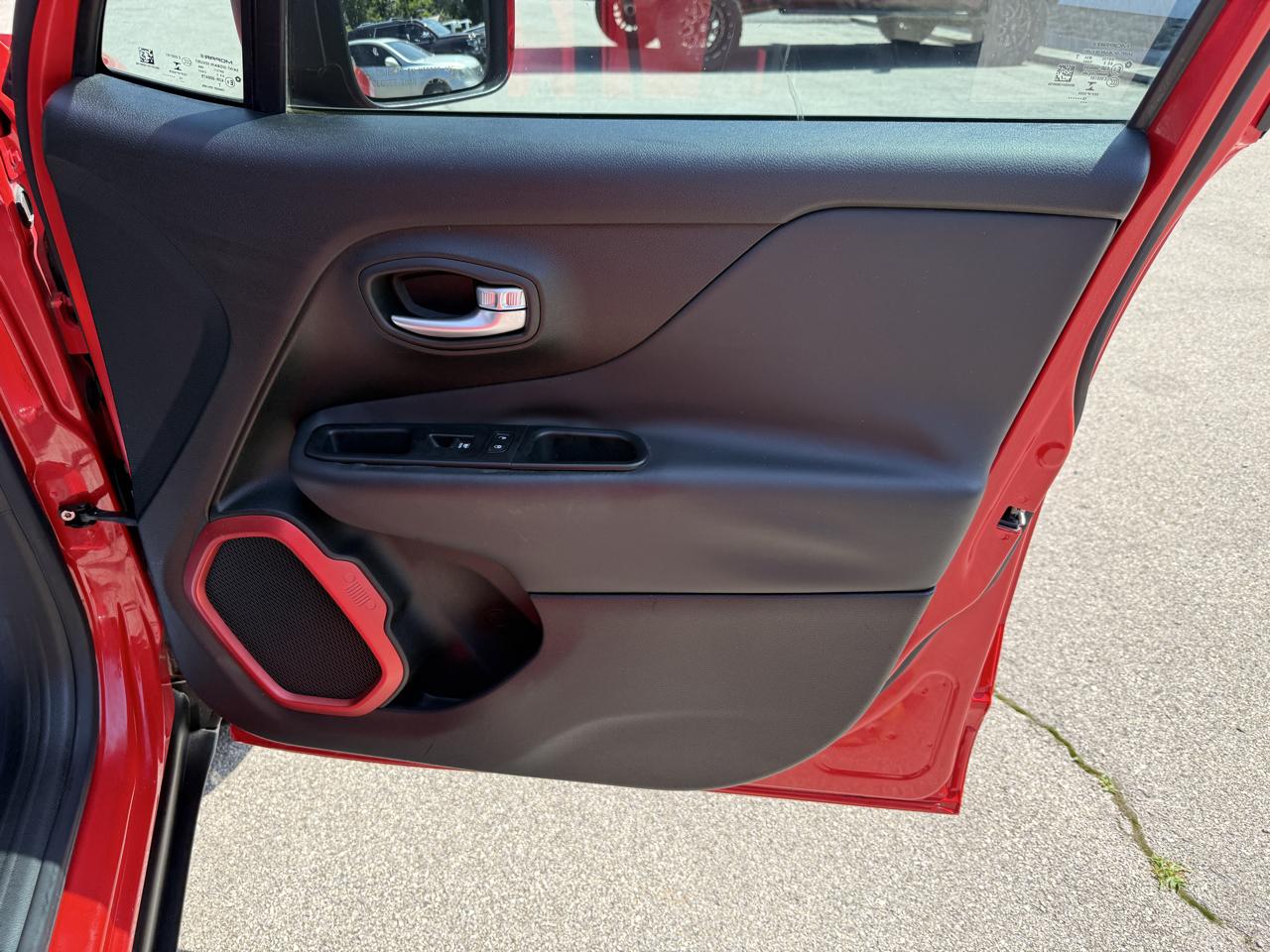 Jeep Renegade Trailhawk 4WD 2015