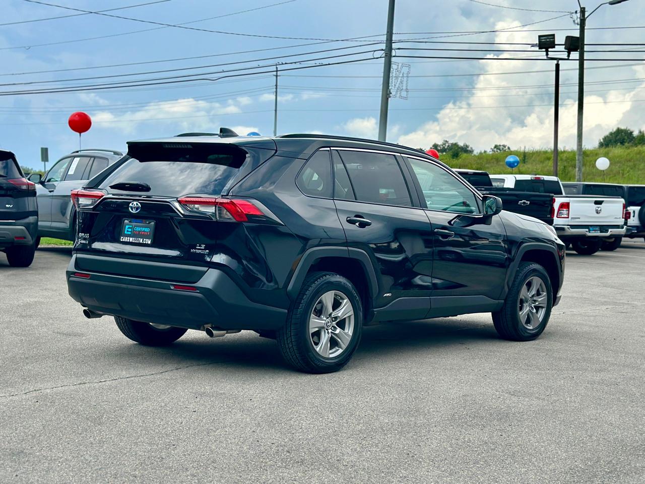 Toyota RAV4 LE AWD 2022