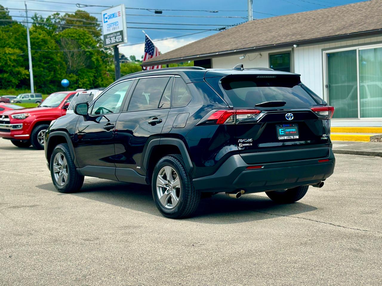 Toyota RAV4 LE AWD 2022