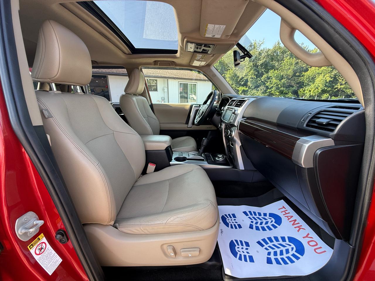 Toyota 4Runner Limited V6 4WD 2014