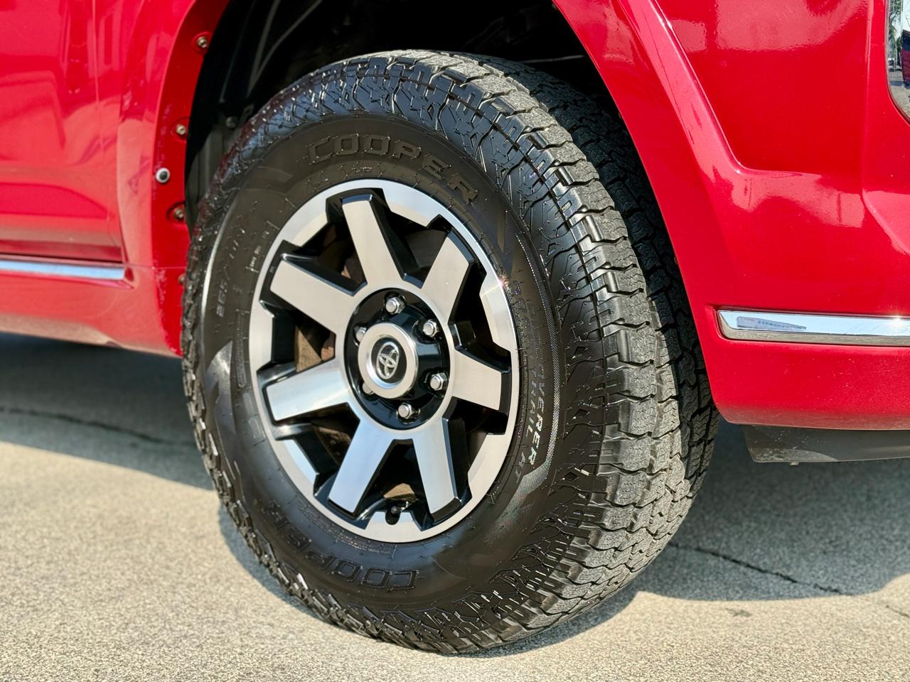 Toyota 4Runner Limited V6 4WD 2014