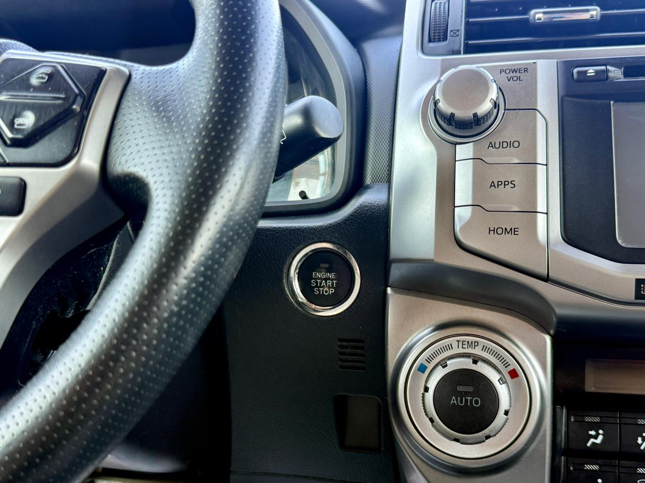 Toyota 4Runner Limited V6 4WD 2014