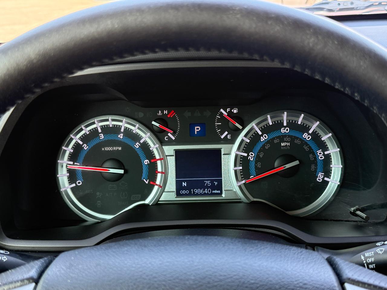 Toyota 4Runner Limited V6 4WD 2014