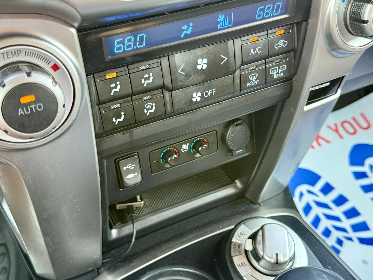 Toyota 4Runner Limited V6 4WD 2014