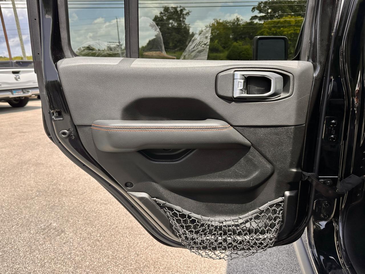 2021 Jeep Gladiator Mojave - Photo 27