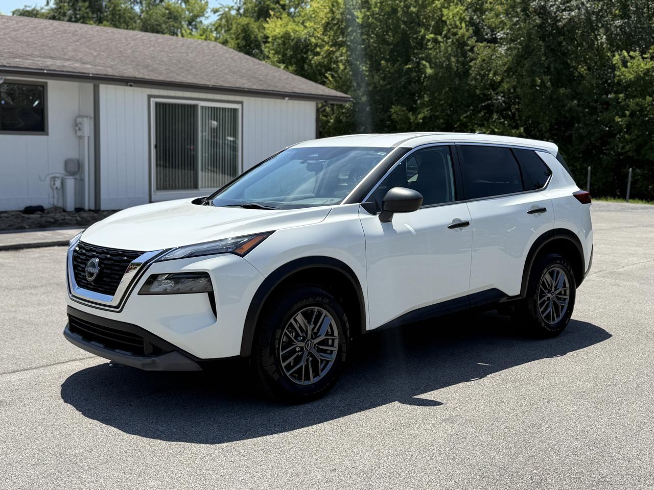 Nissan Rogue S AWD 2023