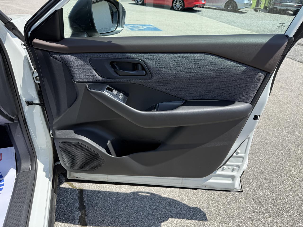 Nissan Rogue S AWD 2023