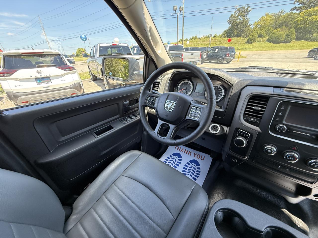 RAM 1500 Classic Tradesman 4x2 Crew Cab 5'7" Box 2023