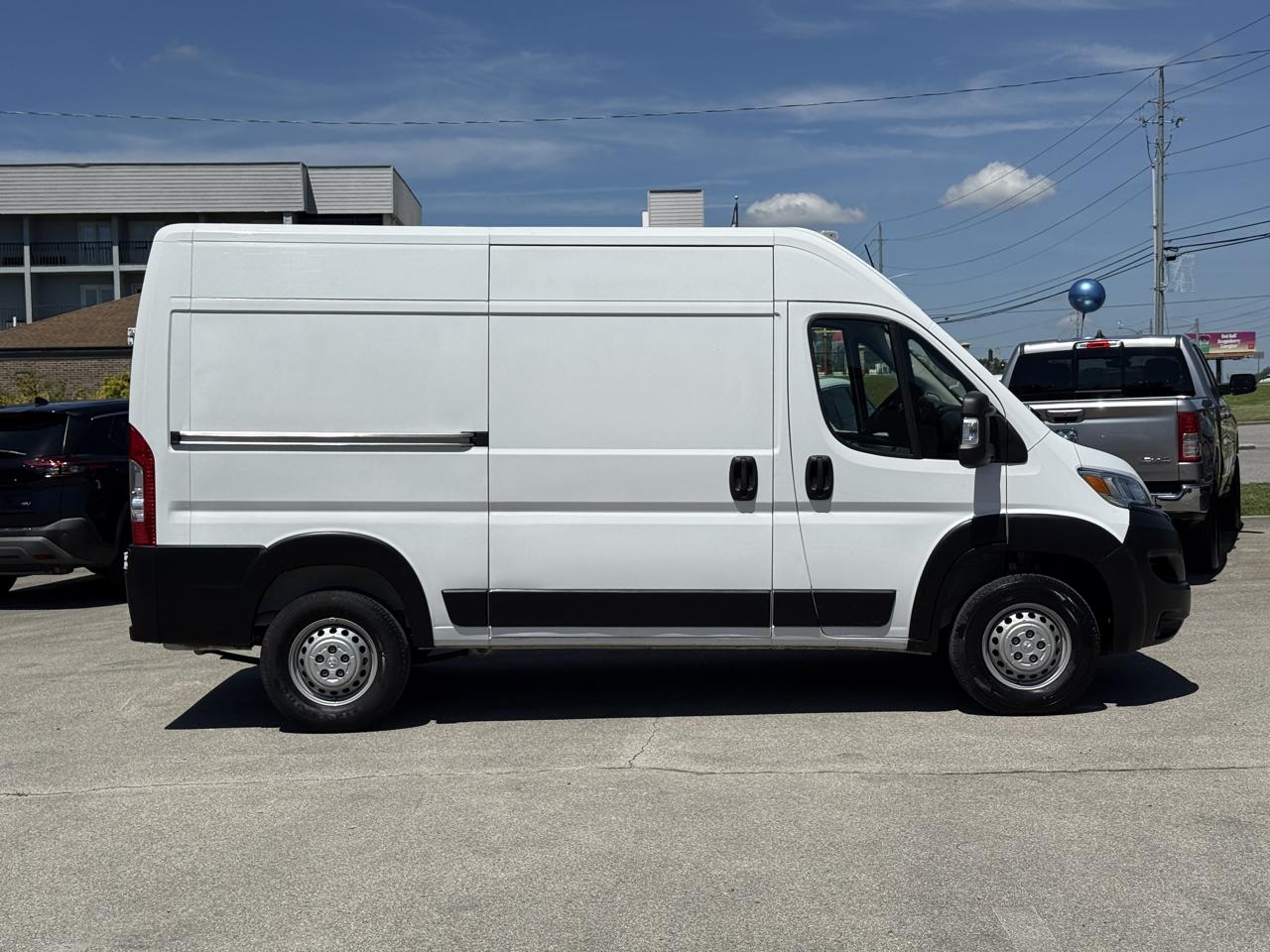RAM ProMaster Cargo Van Tradesman 2500 High Roof 136" WB w/Pass Seat 2024