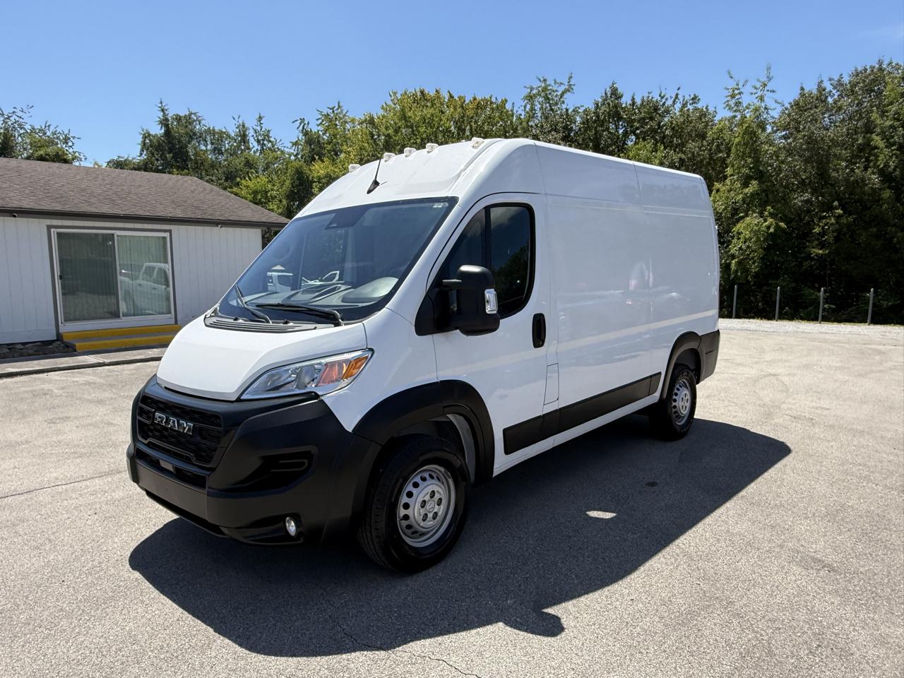 RAM ProMaster Cargo Van Tradesman 2500 High Roof 136" WB w/Pass Seat 2024