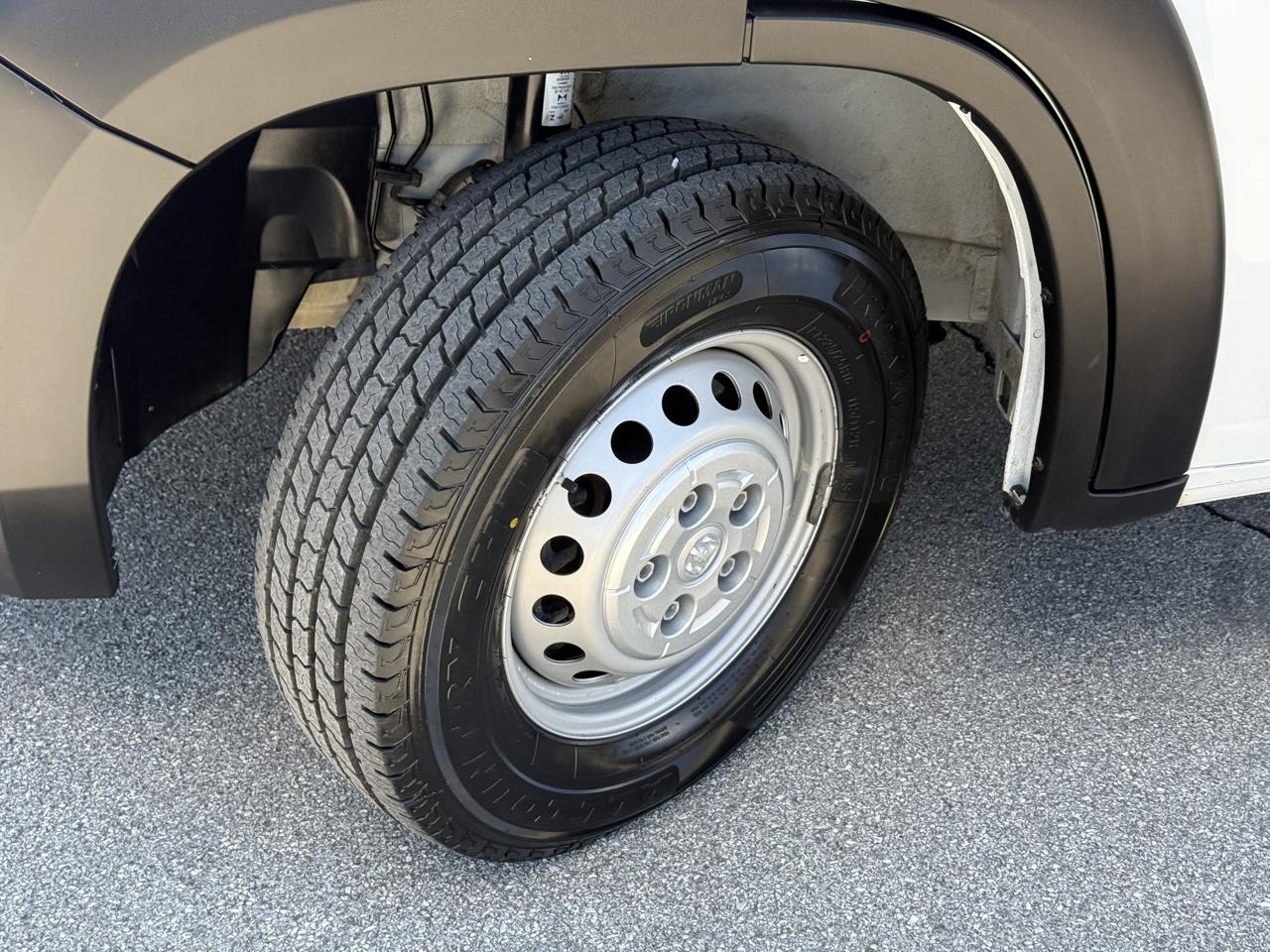RAM ProMaster Cargo Van Tradesman 2500 High Roof 136" WB w/Pass Seat 2024
