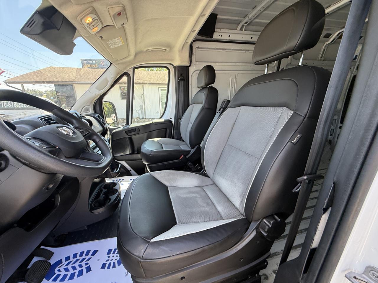 RAM ProMaster Cargo Van Tradesman 2500 High Roof 136" WB w/Pass Seat 2024