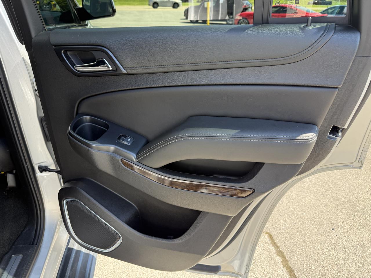Chevrolet Tahoe 4WD 4dr LT 2018