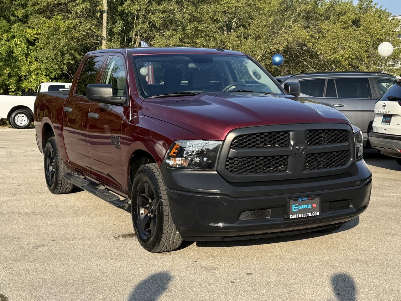 RAM 1500 Classic Tradesman 4x4 Crew Cab 5'7" Box 2021