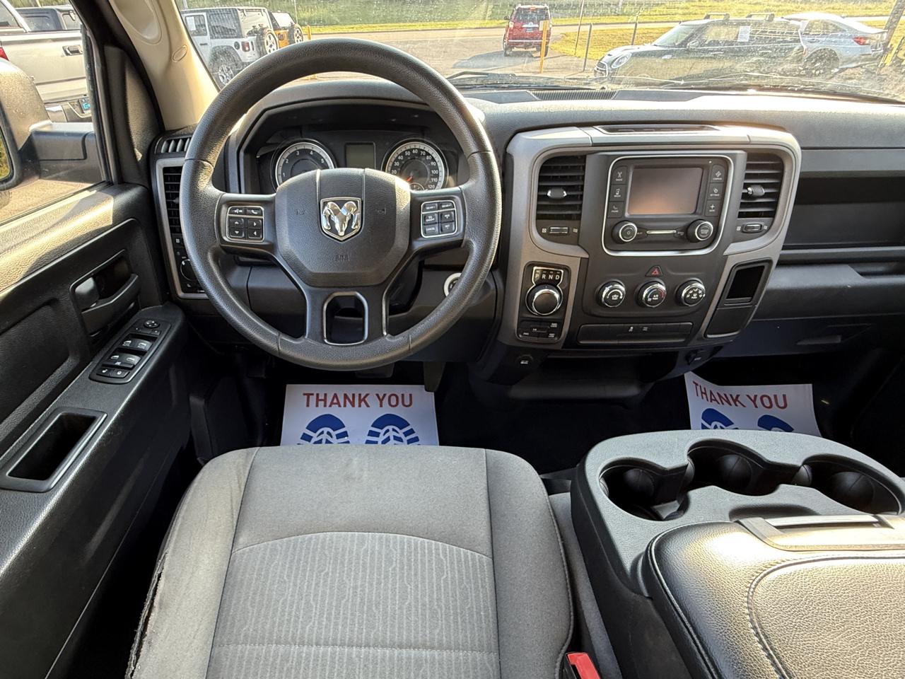 RAM 1500 Classic Tradesman 4x4 Crew Cab 5'7" Box 2021