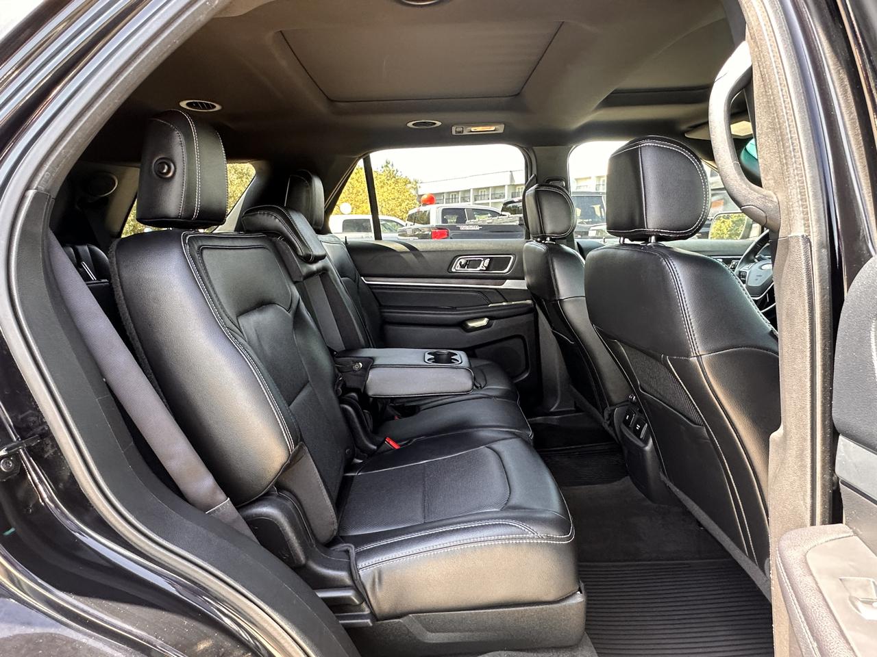Ford Explorer Limited 4WD 2016