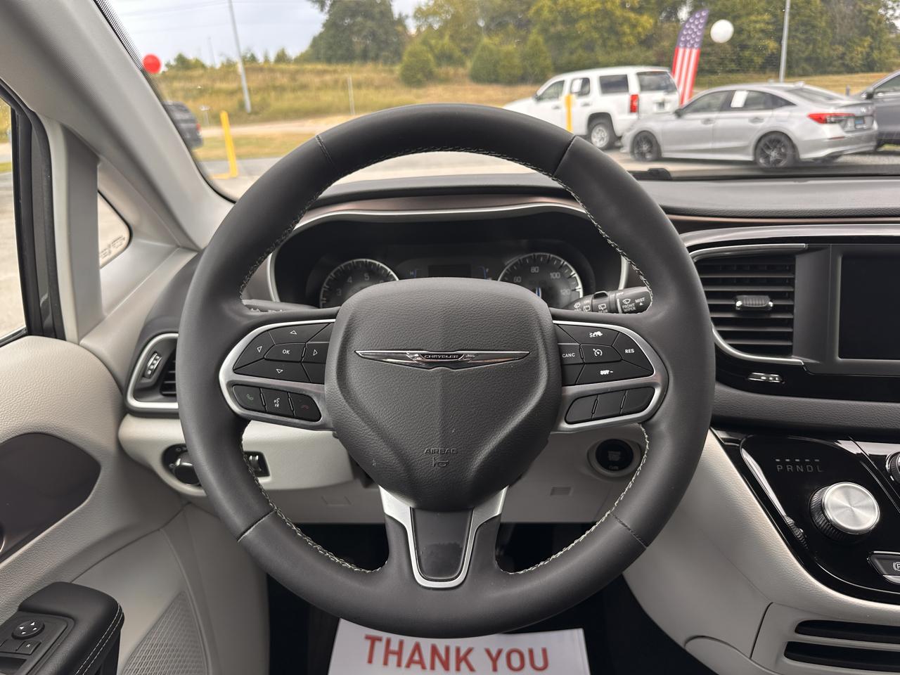 Chrysler Voyager  2023