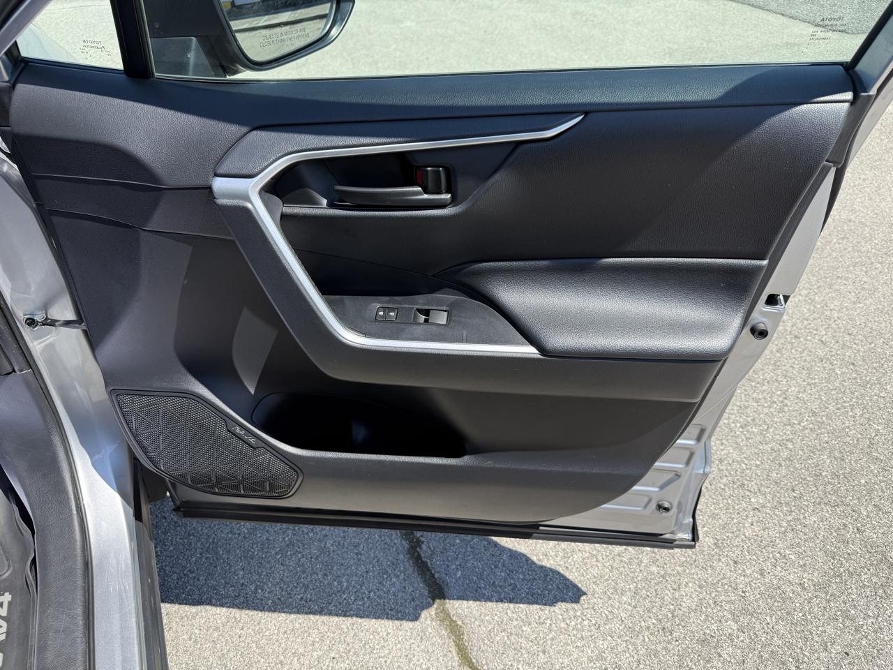 Toyota RAV4  2020