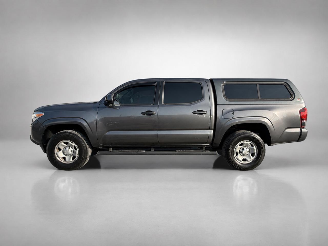 Toyota Tacoma SR Double Cab 5' Bed I4 4x2 AT (Natl) 2018