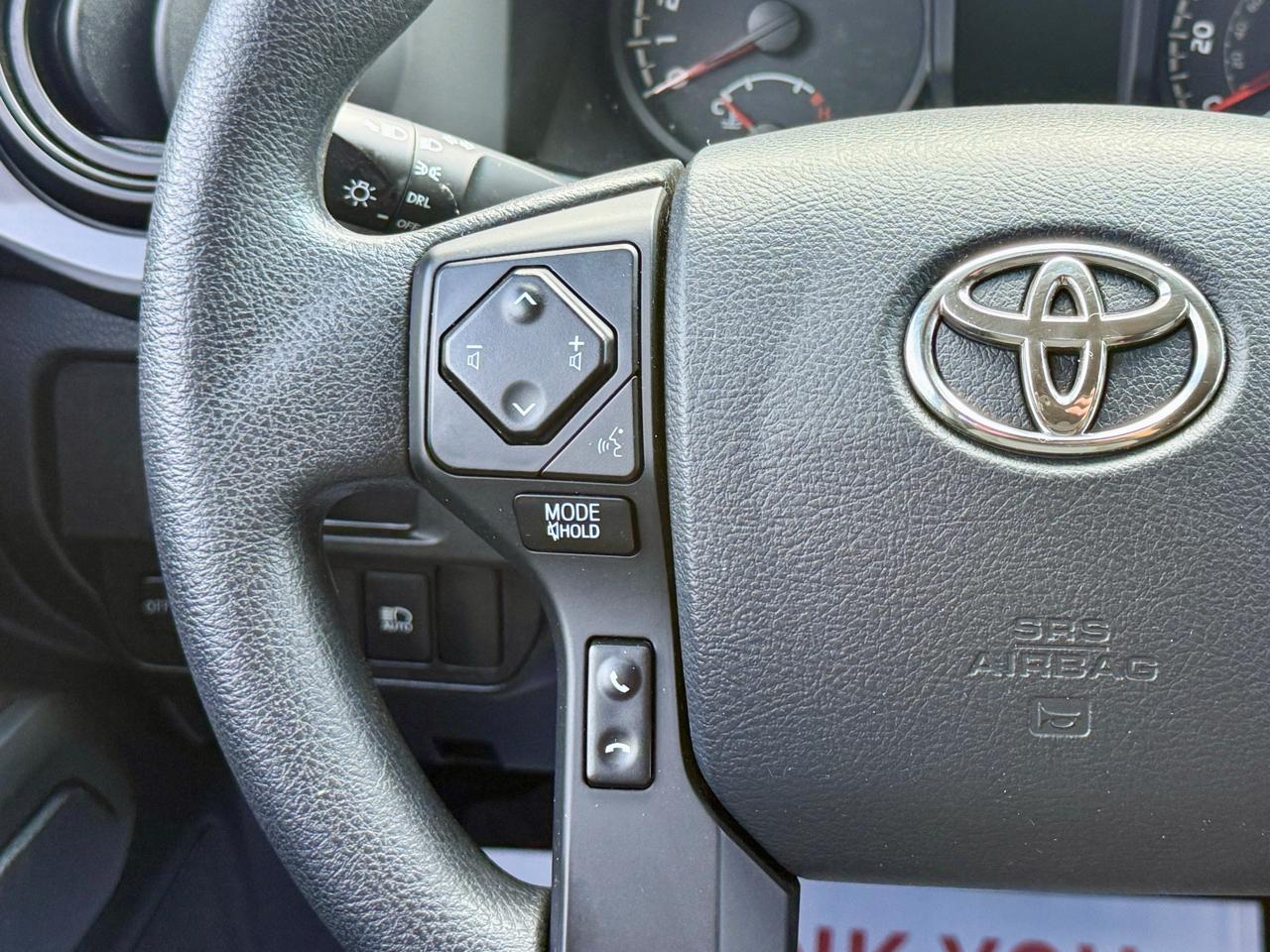 Toyota Tacoma SR Double Cab 5' Bed I4 4x2 AT (Natl) 2018