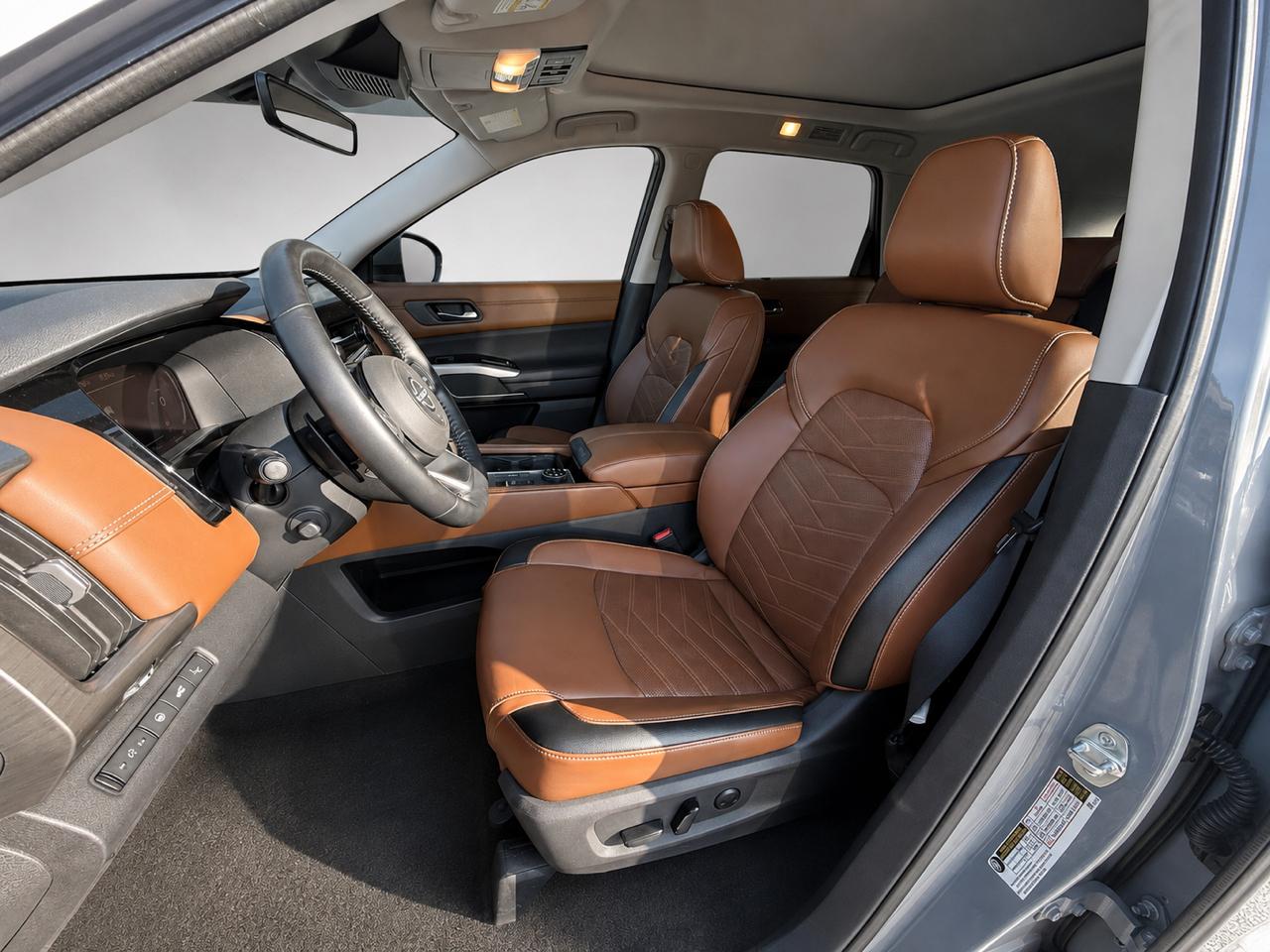 Nissan Pathfinder Platinum 4WD 2023