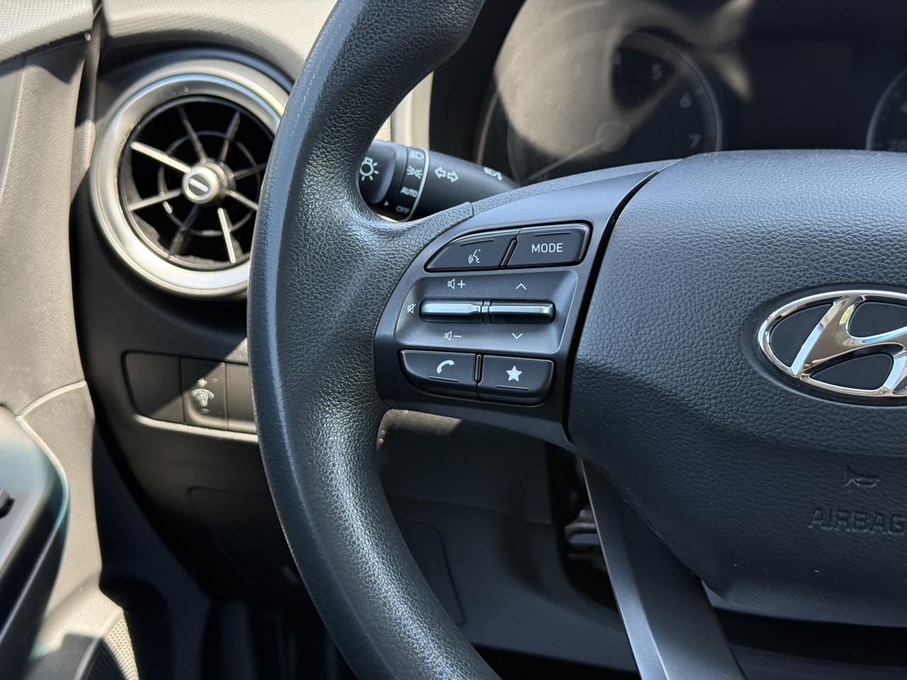 Hyundai Kona  2023