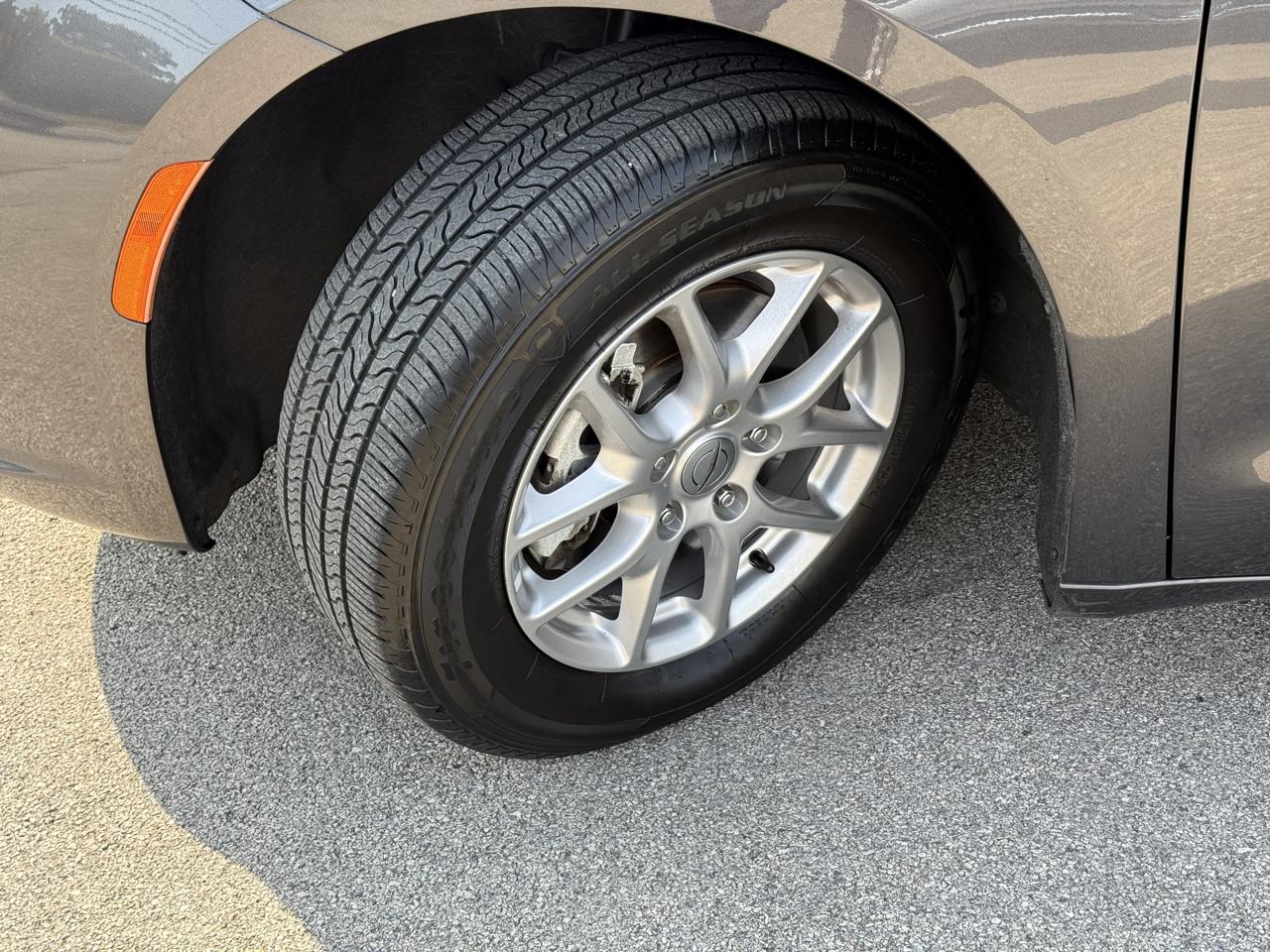 Chrysler Pacifica  2023