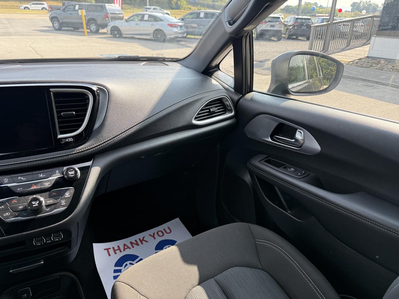 Chrysler Pacifica  2023