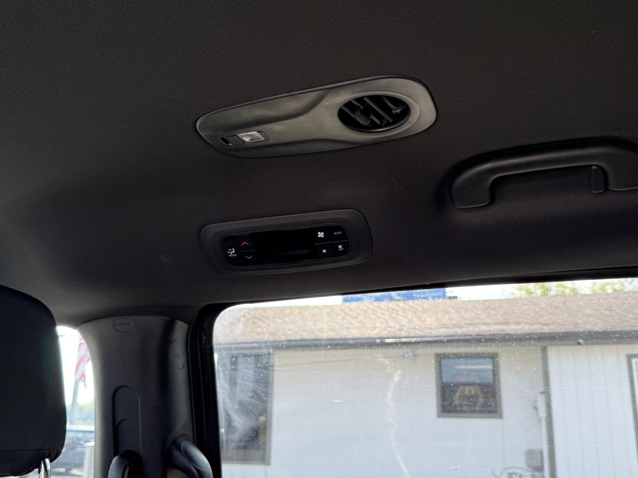 Chrysler Pacifica  2023