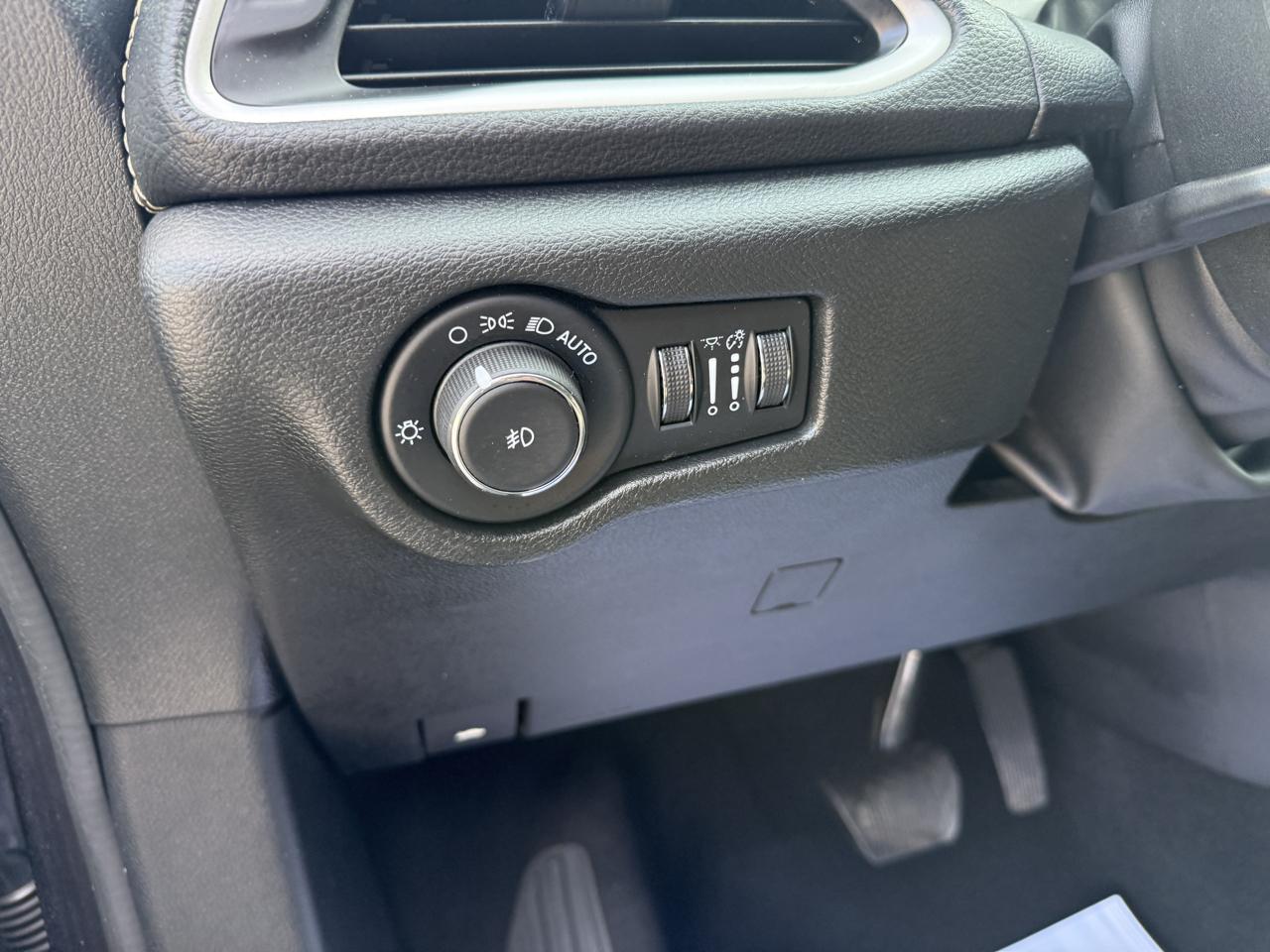 Chrysler Pacifica  2023