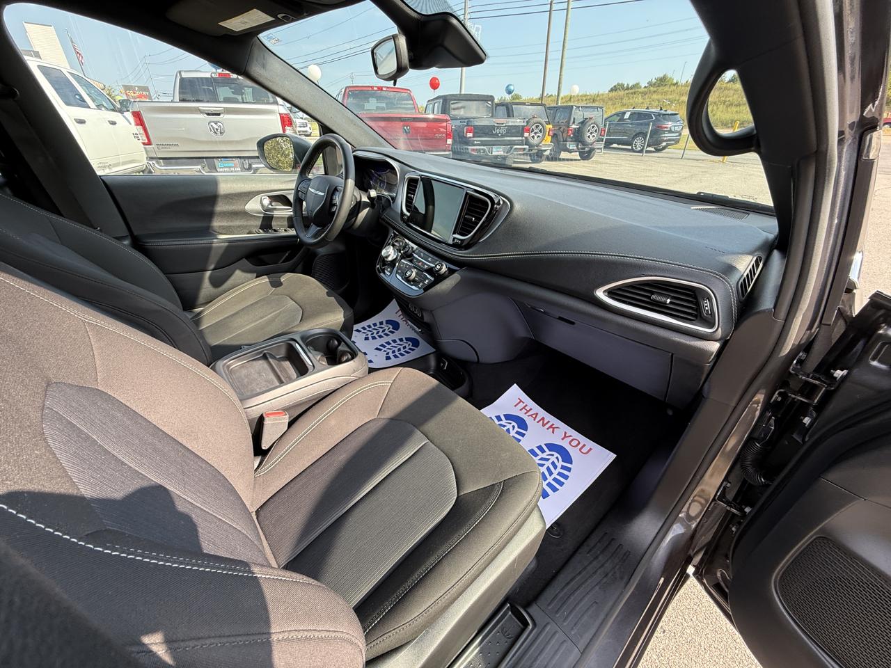 Chrysler Pacifica  2023