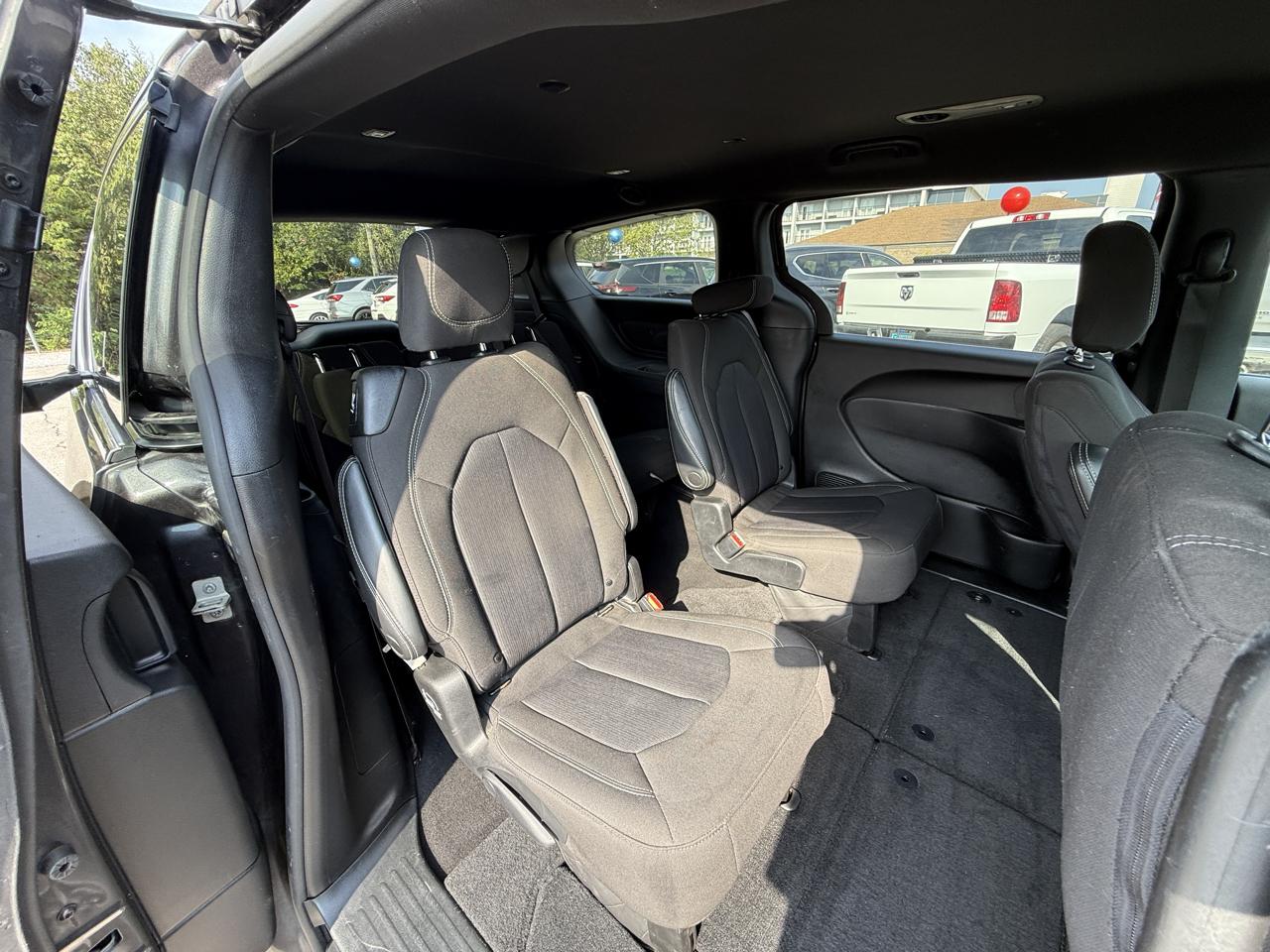 Chrysler Pacifica  2023