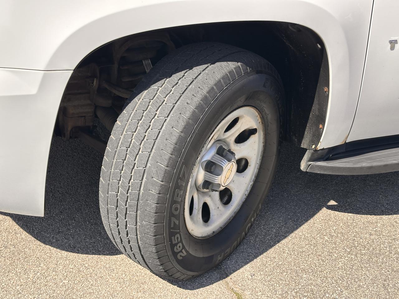 Chevrolet Tahoe  2012