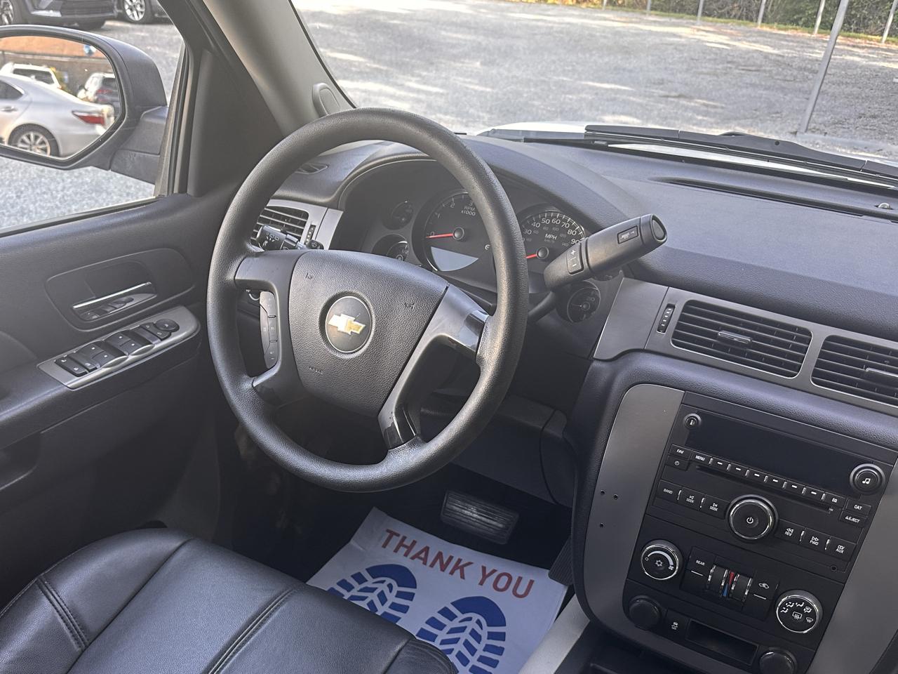 Chevrolet Tahoe  2012