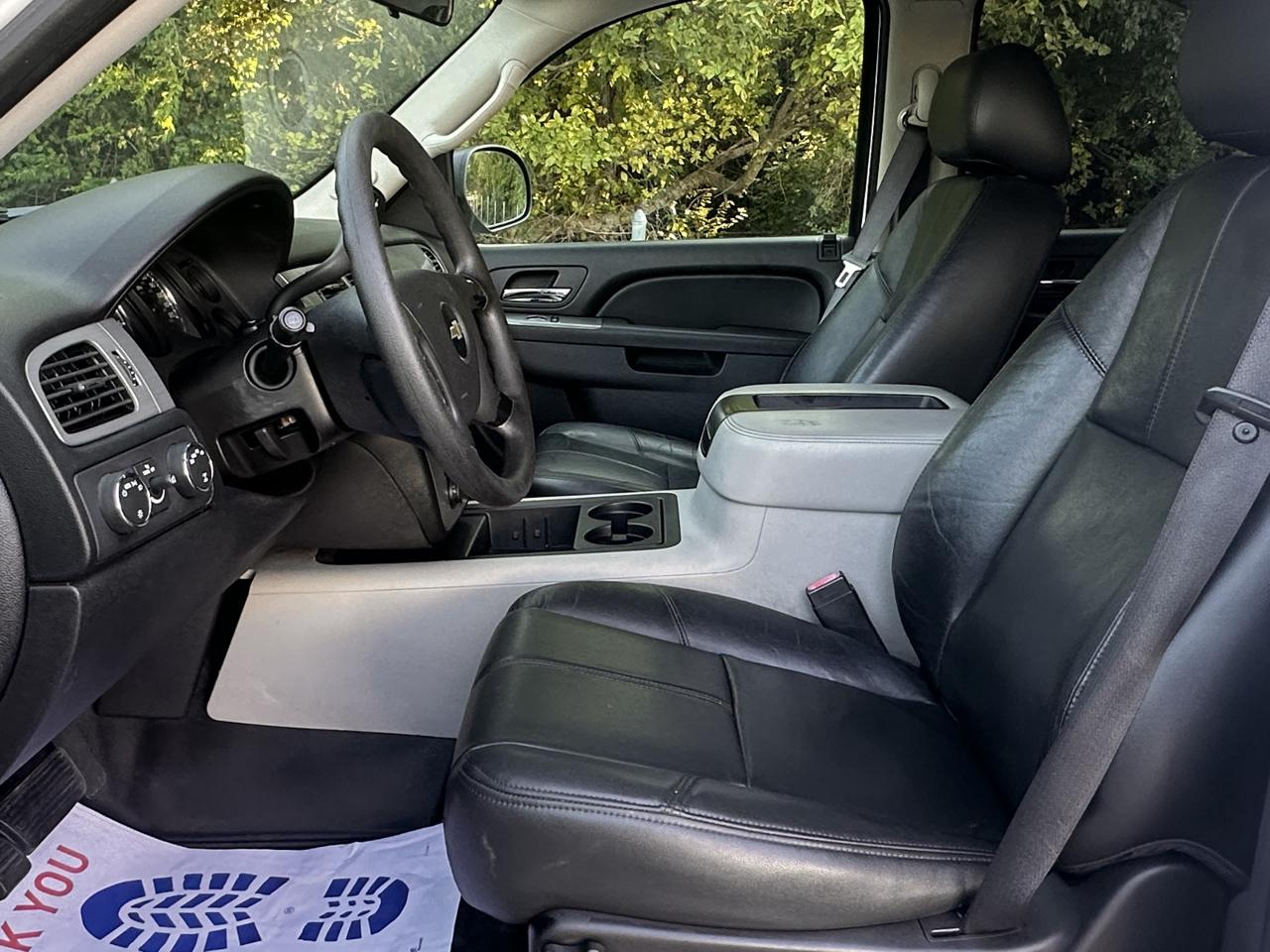 Chevrolet Tahoe  2012