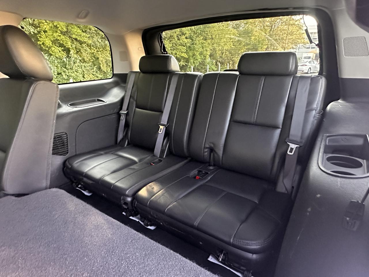 Chevrolet Tahoe  2012