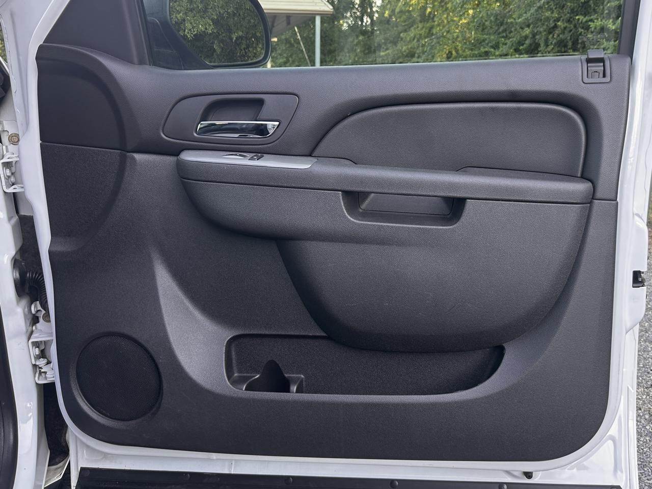 Chevrolet Tahoe  2012
