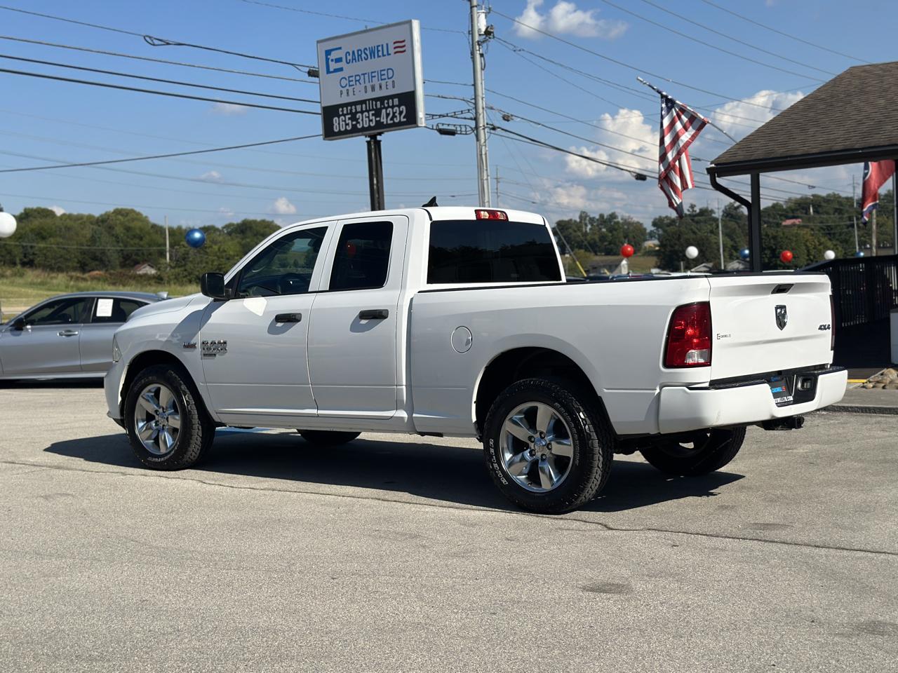 RAM 1500 Classic Express 4x4 Quad Cab 6'4" Box 2019