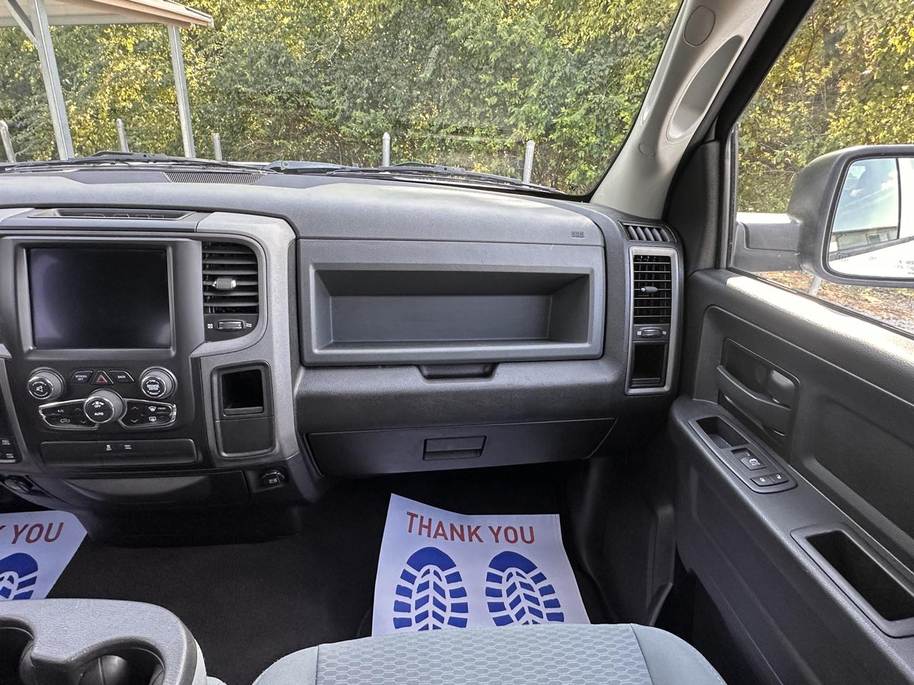 RAM 1500 Classic Express 4x4 Quad Cab 6'4" Box 2019