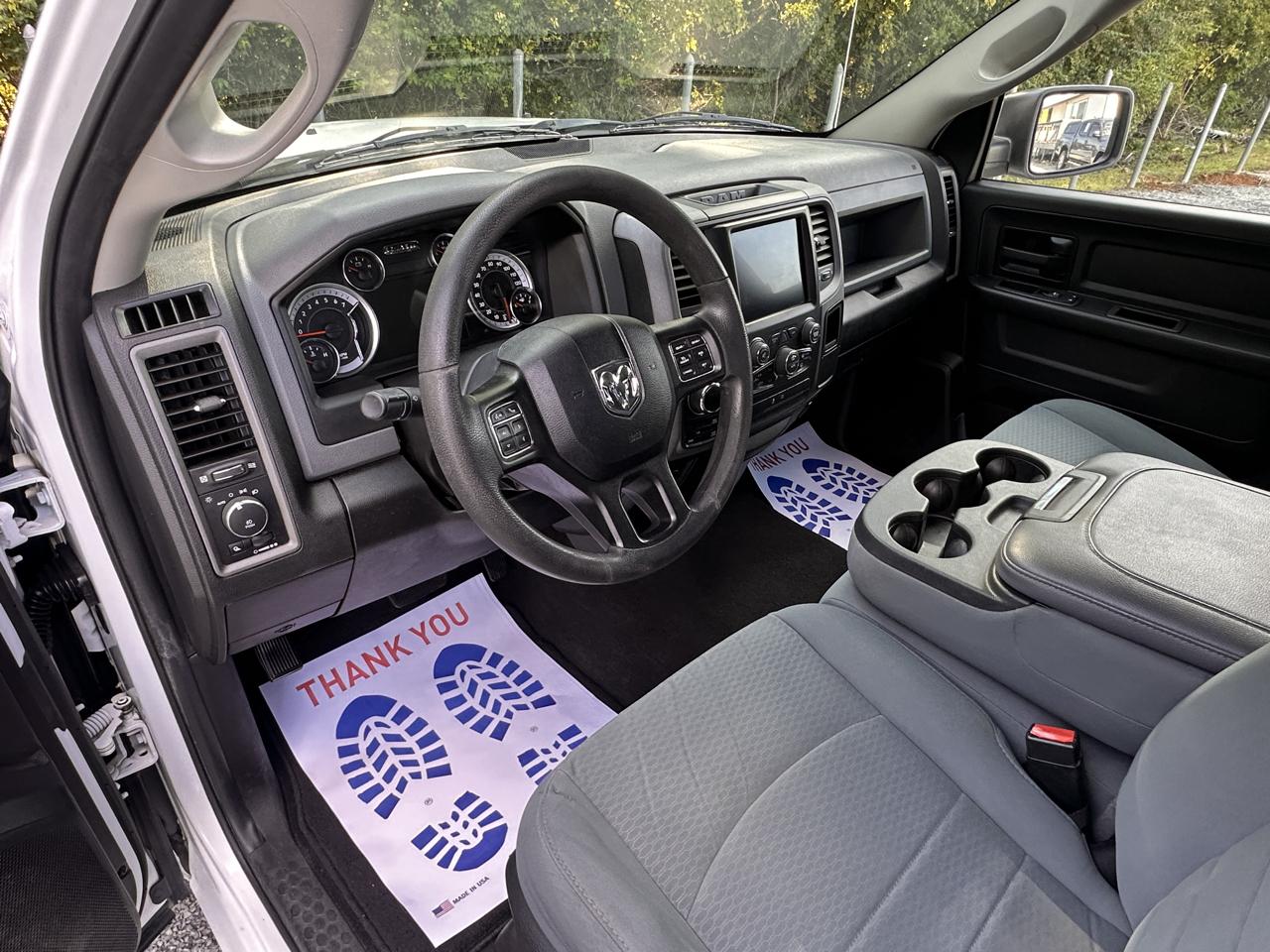 RAM 1500 Classic Express 4x4 Quad Cab 6'4" Box 2019