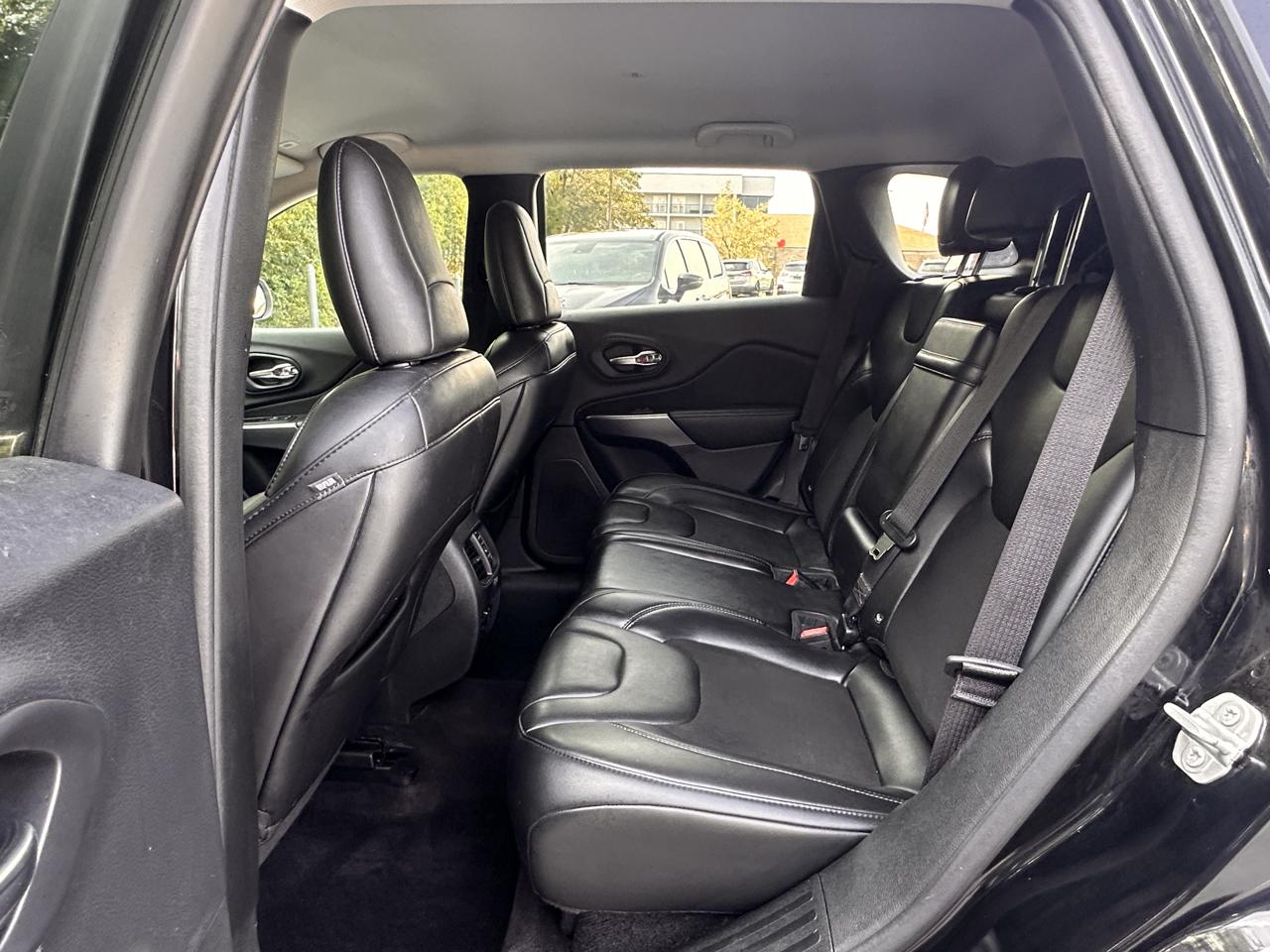 Jeep Cherokee  2019