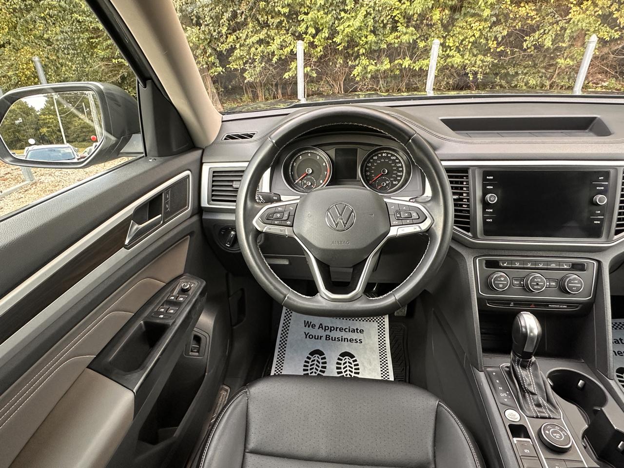 2021 Volkswagen Atlas SE w/Tech - Photo 14