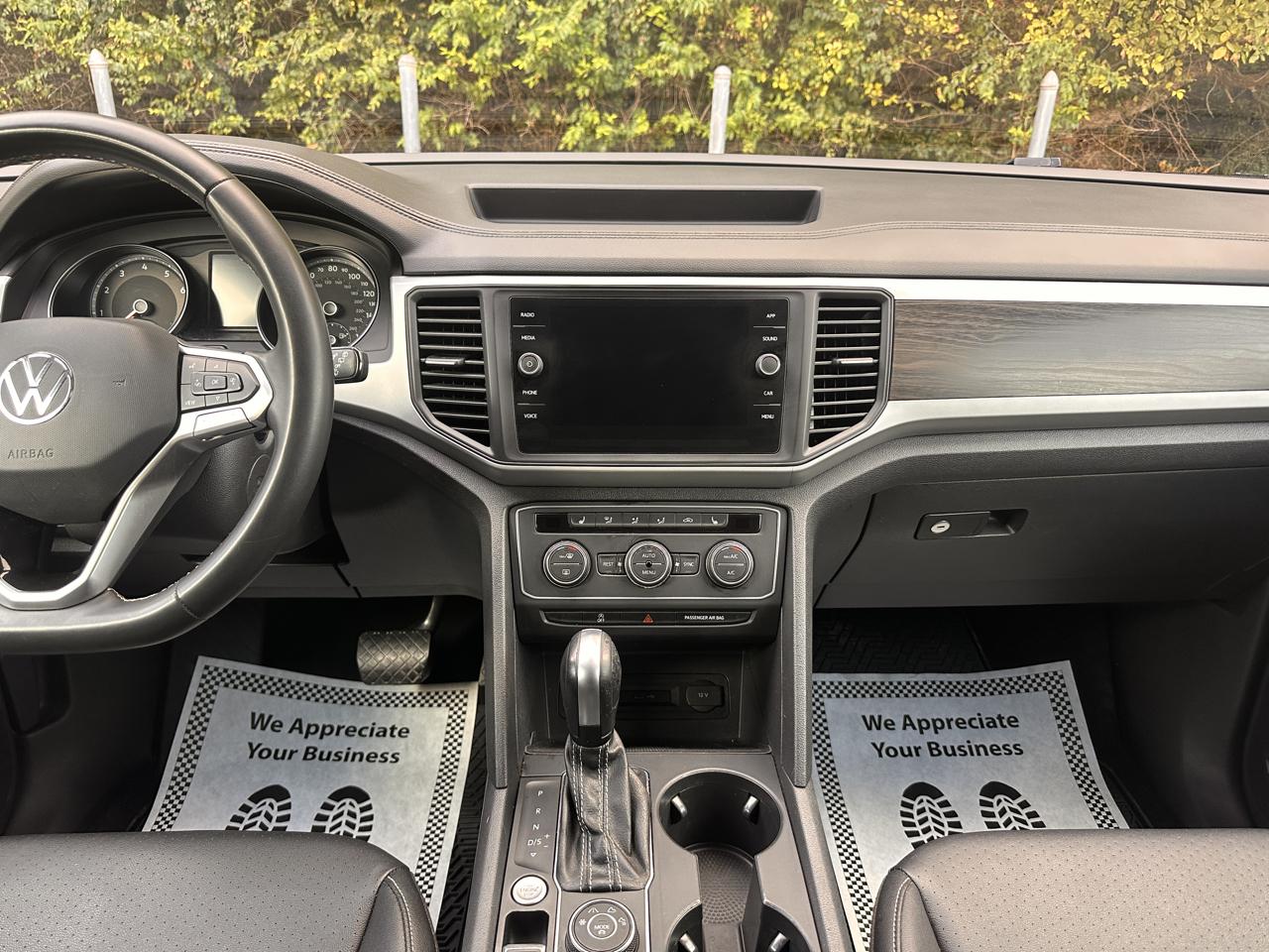 2021 Volkswagen Atlas SE w/Tech - Photo 19