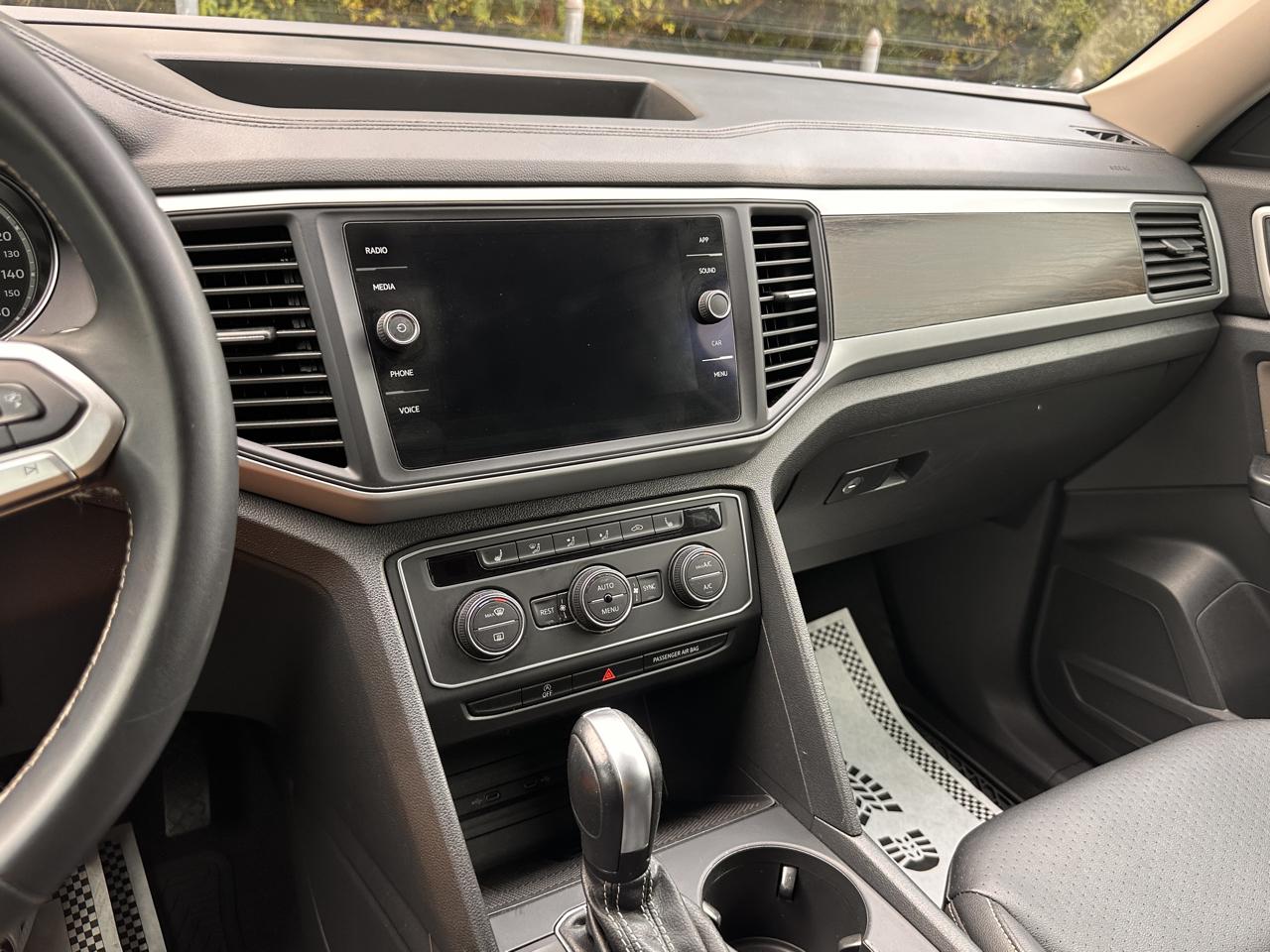 2021 Volkswagen Atlas SE w/Tech - Photo 36
