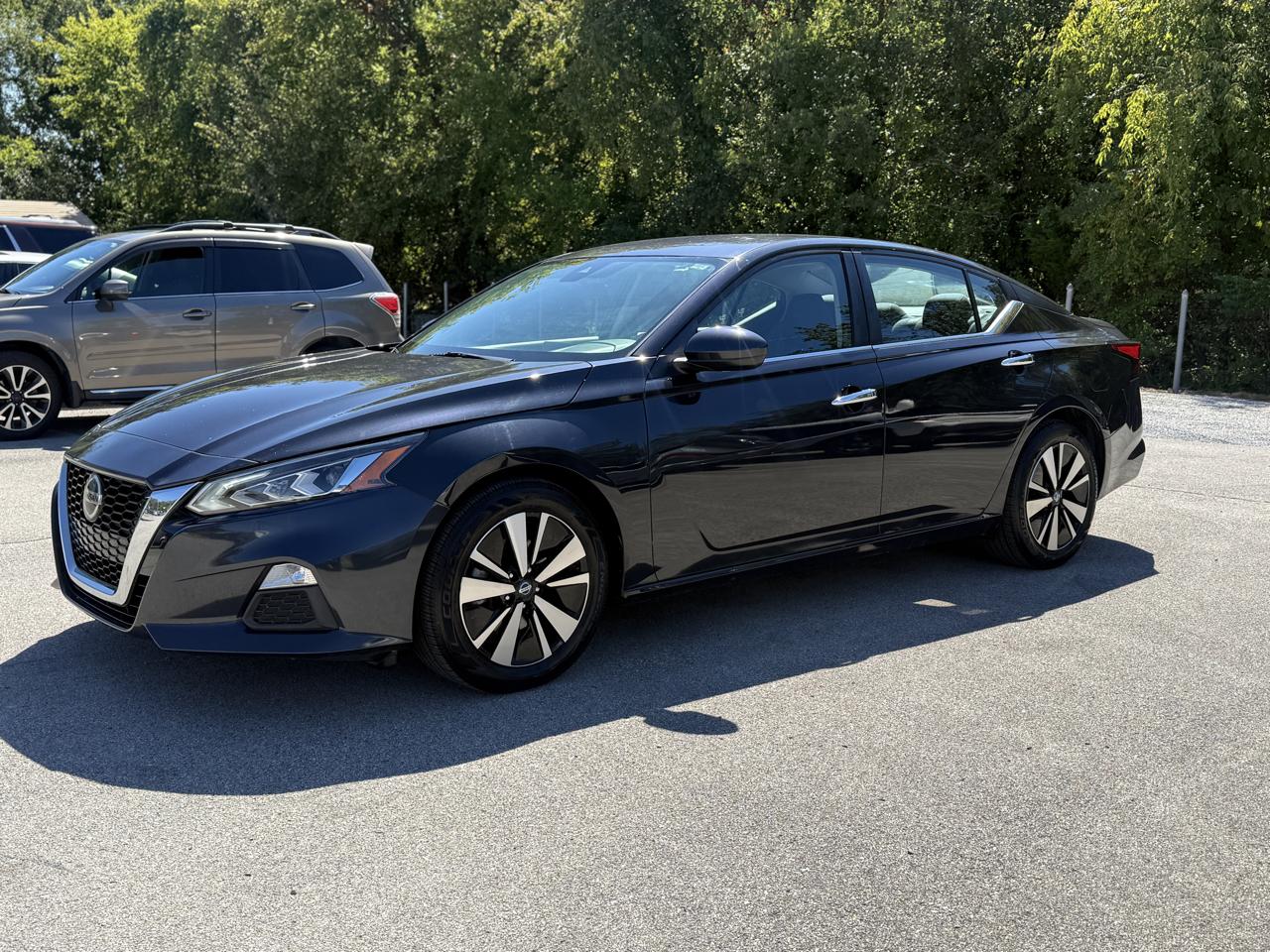 Nissan Altima  2021