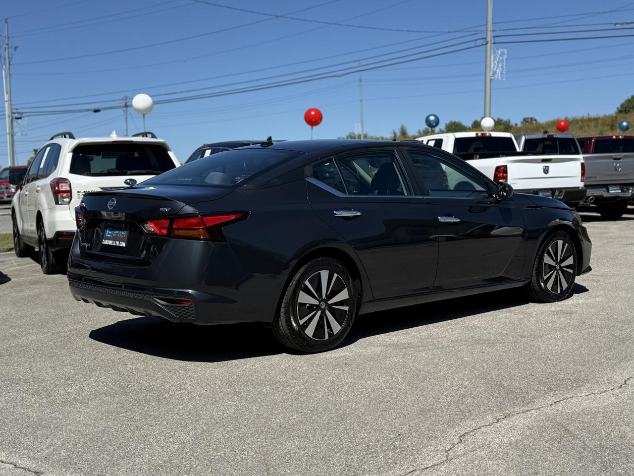 Nissan Altima  2021