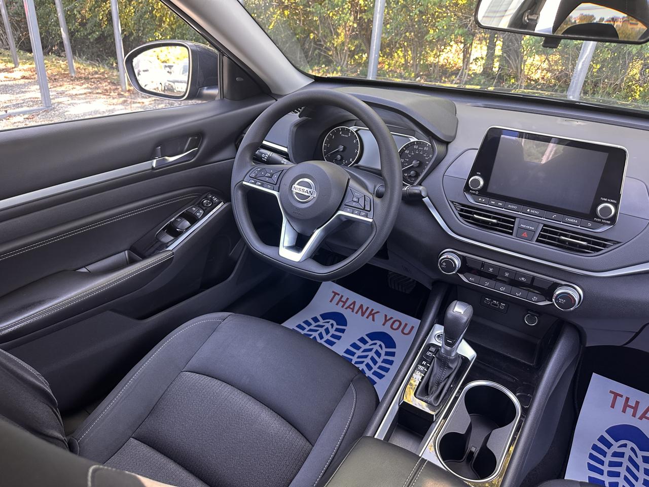 Nissan Altima  2021