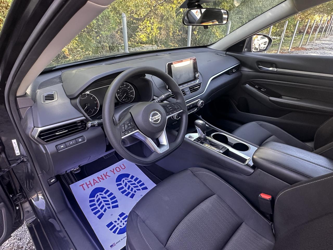 Nissan Altima  2021